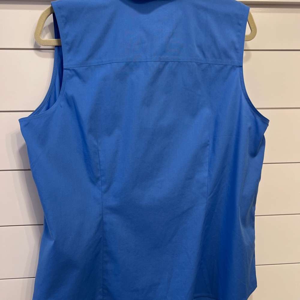 NWT NO WRINKLE SLEEVELESS BLOUSE - Picture 5 of 8